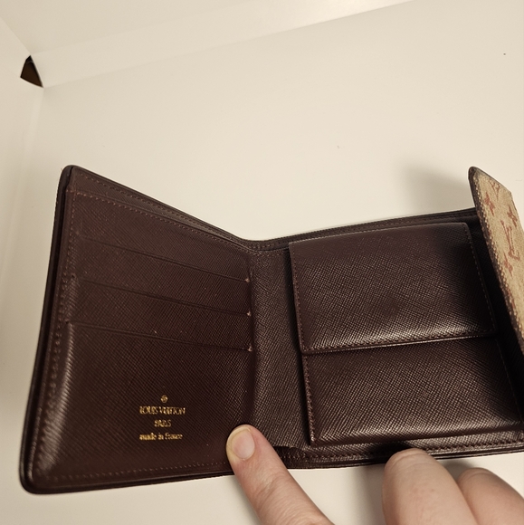 LV Cherry Mini Lin Wallet Bifold with Coin Pouch - Unisex - Picture 5 of 9